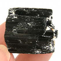Černý turmalín krystal z Madagaskaru 22g