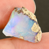Drahý opál z Etiopie v hornině 1,1g