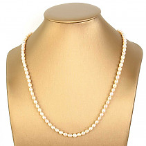 Oval pearl necklace 52cm