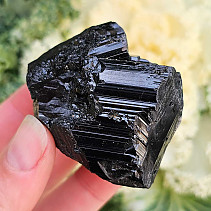 Turmalín černý surový krystal skoryl (Madagaskar) 127g