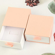 Pink retractable gift box 6 x 6cm