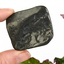 Smooth shungite stone (from Russia) 18g