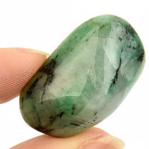 Emerald stone 12.8g