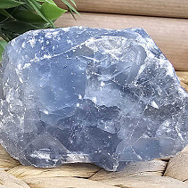 Celestýnový surový krystal Madagaskar 142g