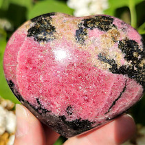 Smooth rhodonite heart from Madagascar 277g
