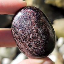 Madagascar Smooth Garnet Stone (64g)