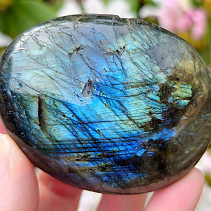Labradorite smooth stone from Madagascar 112g