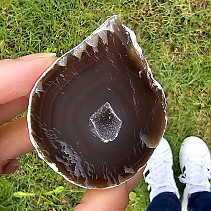 Agate geode with a hollow (119g) from Brazil