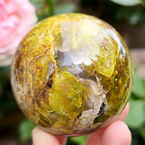 Ball green opal Ø65mm Madagascar