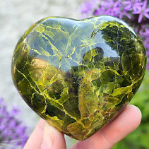 Hladké srdce z opálu zeleného 265g Madagaskar