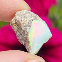 Přírodní opál etiopský v hornině z Etiopie 2,2g