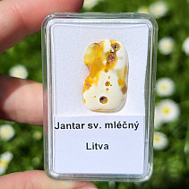 Light milky amber (Lithuania) 1.5g