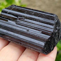 Turmalín černý skoryl krystal 111g z Madagaskaru