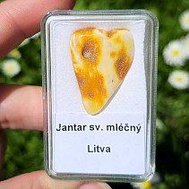 Light milky amber (Lithuania) 2.1g