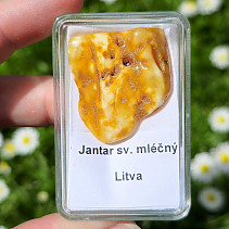Light milky amber (Lithuania) 5.3g