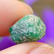 Přírodní krystal smaragd (1,4g) z Pákistánu