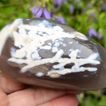 Agate snow polished stone from Madagascar 292g