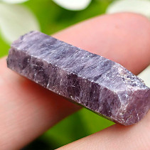 Raw Tanzania ruby crystal 7.5g