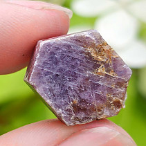 Surový krystal rubín Tanzánie (5,9g)