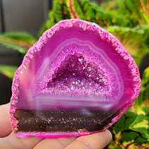 Agate geode with cavity dyed pink 179g from Brazil