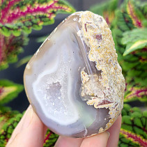 Gray agate geode with hollow 154g (Brazil)