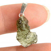 Vltavín (Moldavite) přívěsek 1,1g stříbrný úchyt Ag 925/1000