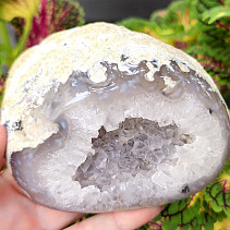 Agate geode with crystal inside 543g