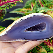 Gray agate geode with hollow 331g (Brazil)