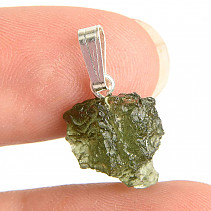 Vltavín (Moldavite) přívěsek 1,0g stříbrný úchyt Ag 925/1000