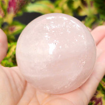 Rose quartz smooth ball Ø 61mm from Madagascar (316g)