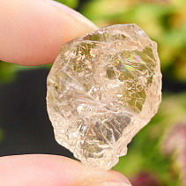 Zlatý topaz surový 8,8g