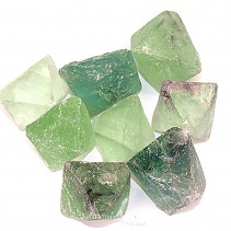 Fluorit oktaedr volné krystaly zelené velké (Čína)