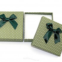 Gift box with green bow 8x8cm
