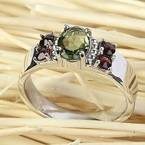 Vltavín prsten ovál s granáty standart brus Ag 925/1000 + Rh
