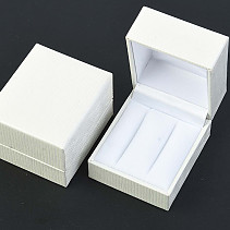 Leatherette gift box white 5.4 x 4.6cm