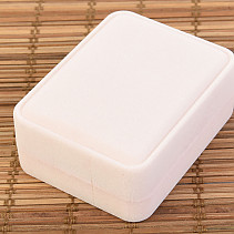 Velvet gift box rectangular cream 7.8 x 6cm