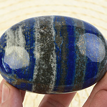 Leštěný kámen lapis lazuli 279g