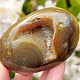 Smooth stone with carnelian cavity 125g Madagascar