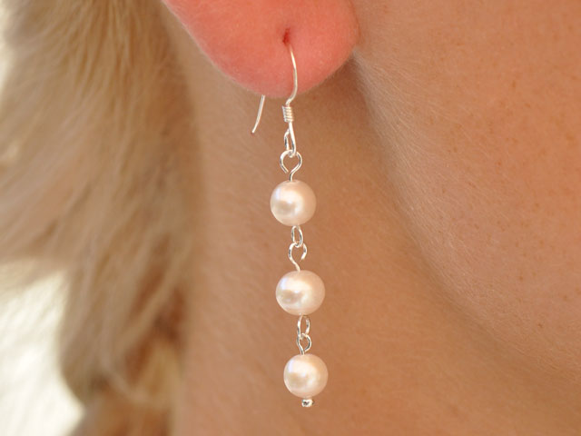 silver earrings and pearls
