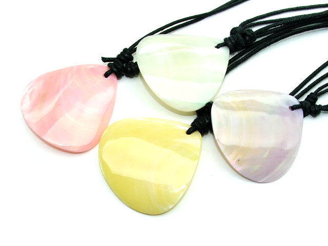 mother of pearl shell necklace